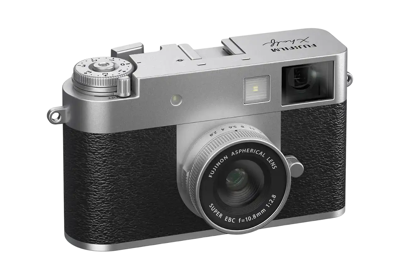 Fujifilm X Half: L'Essenza Analogica in una Fotocamera Digitale Che Non Scatta in RAW