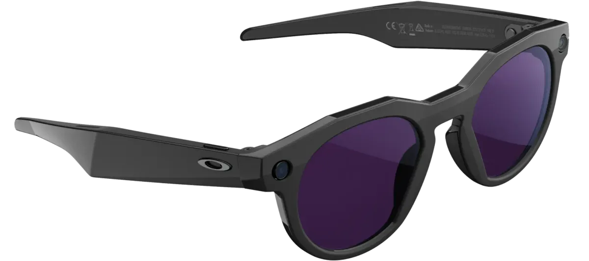 Occhiali Smart Oakley Meta: La Nuova Era dell'Indossabile tra Stile e Tecnologia Avanzata