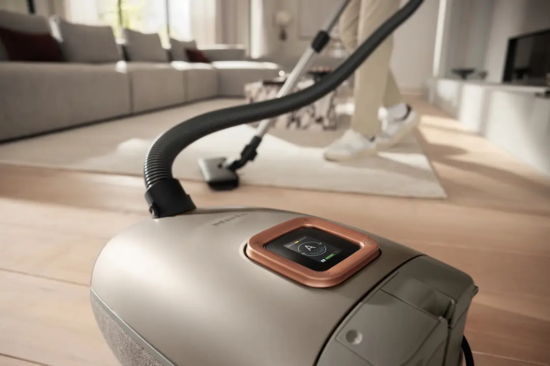 L'Aspirapolvere a Traino si Connette: Miele Guard L1 Electro Rivoluziona la Pulizia Domestica