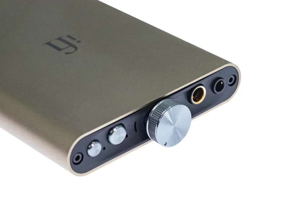 DAC Wireless Portatile: La Libertà dell'Audio Hi-Res per le Tue Cuffie