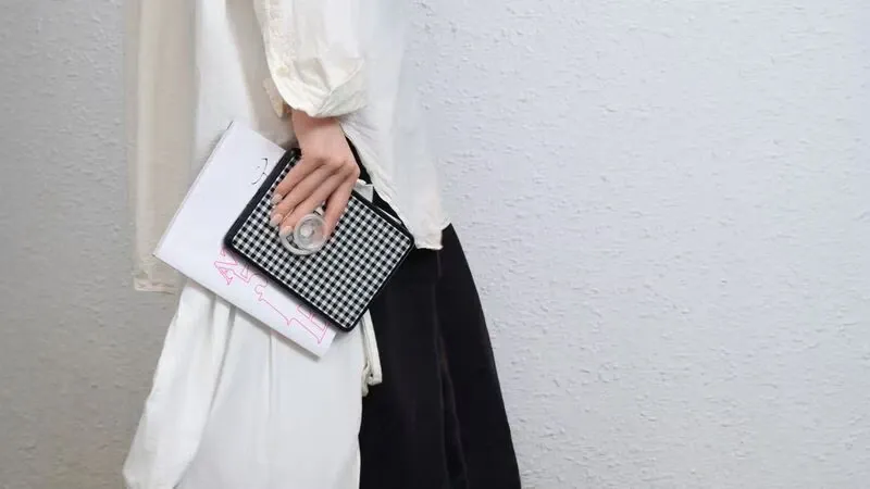 Recensione PopCase Kindle: Lettura a una Mano è Firmata PopSockets