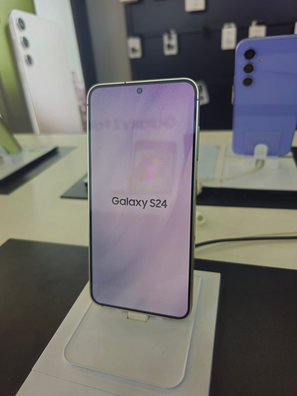 Samsung Galaxy S24 ha ancora senso comprarlo? La nostra analisi completa