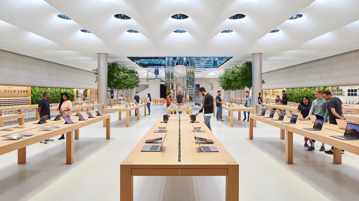 Il saluto “Hello”: dal Macintosh al design degli Apple Store
