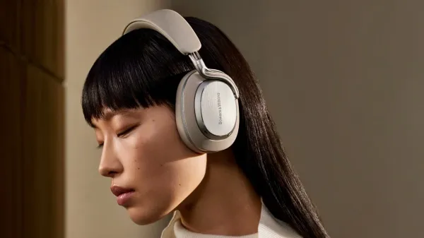 Cuffie Bowers & Wilkins Px8 S2