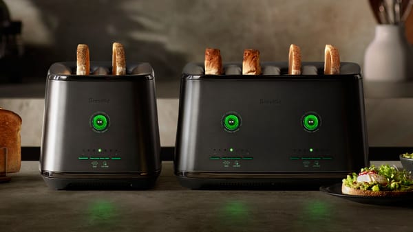 I tostapane Breville Eye Q Auto a 2 e 4 fette, con i sensori ottici per tostare in base al colore