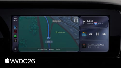 Schermo CarPlay con mappa, indicazioni stradali, controlli musicali e riquadro FaceTime