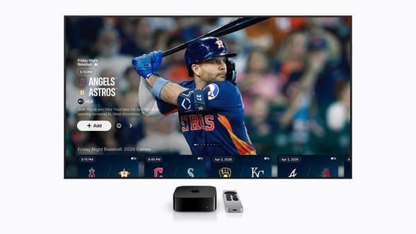 Apple TV trasmette una partita di baseball: un battitore degli Houston Astros sullo schermo e la programmazione Friday Night Baseball